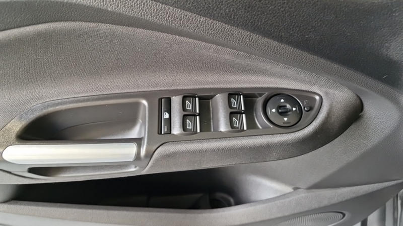 Ford c-Max 1.5 Tdci 120 Ss Powershift Trend Business