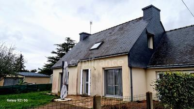 Maison - 106 m² - 6 pièces