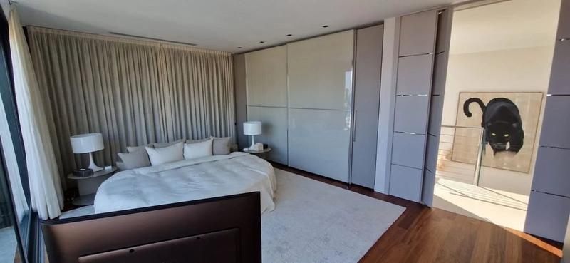 Villa - 510 m² - 8 pièces