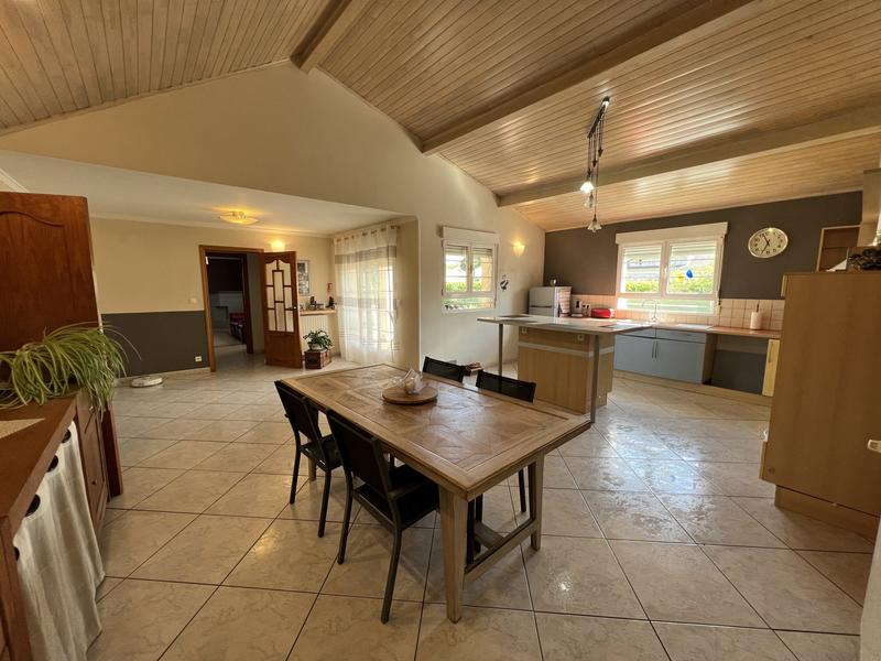 Maison contemporaine - 148 m² - 5 pièces