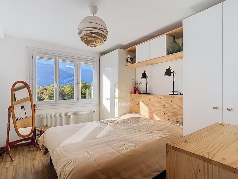 Appartement - 85 m² - 4 pièces