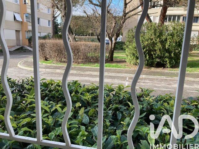 Appartement - 97 m² - 5 pièces