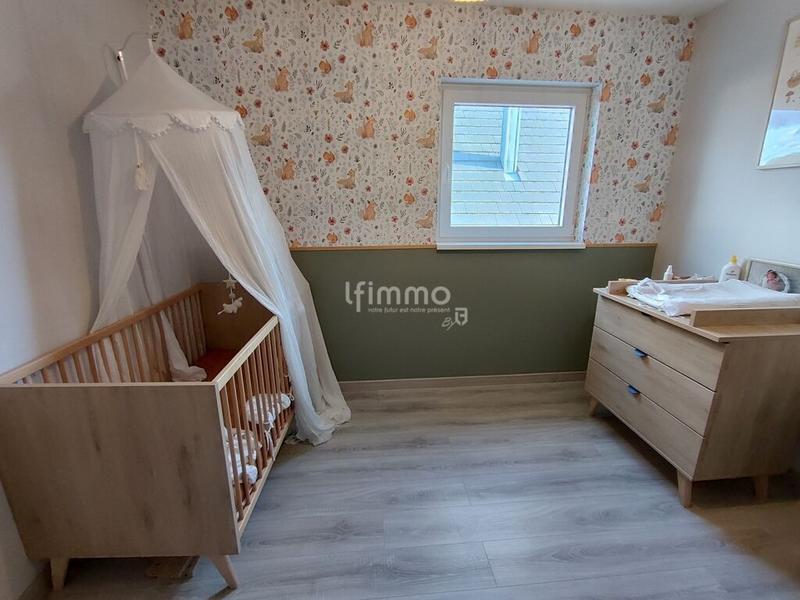 Maison - 102 m² - 5 pièces