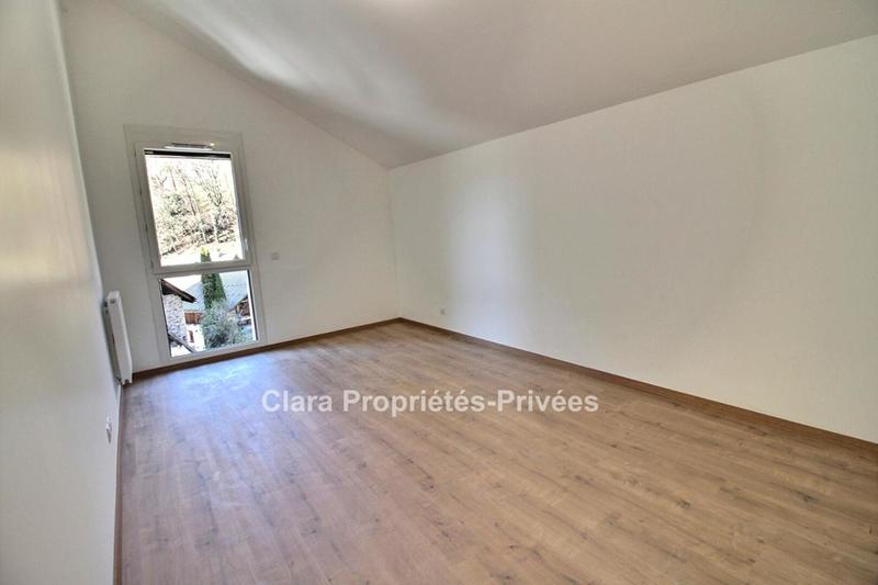 Appartement - 117 m² - 4 pièces