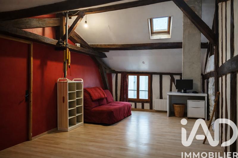 Maison - 122 m² - 7 pièces