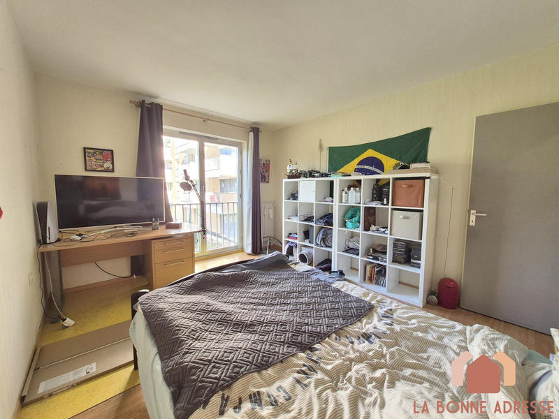 Appartement - 81 m² - 3 pièces