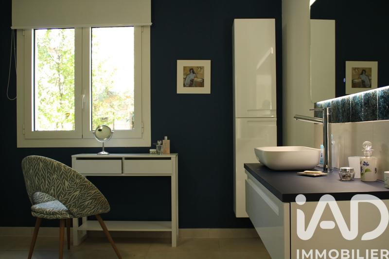 Maison - 185 m² - 5 pièces