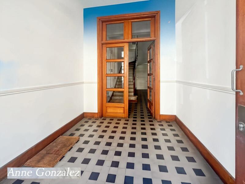 Appartement - 92 m² - 4 pièces