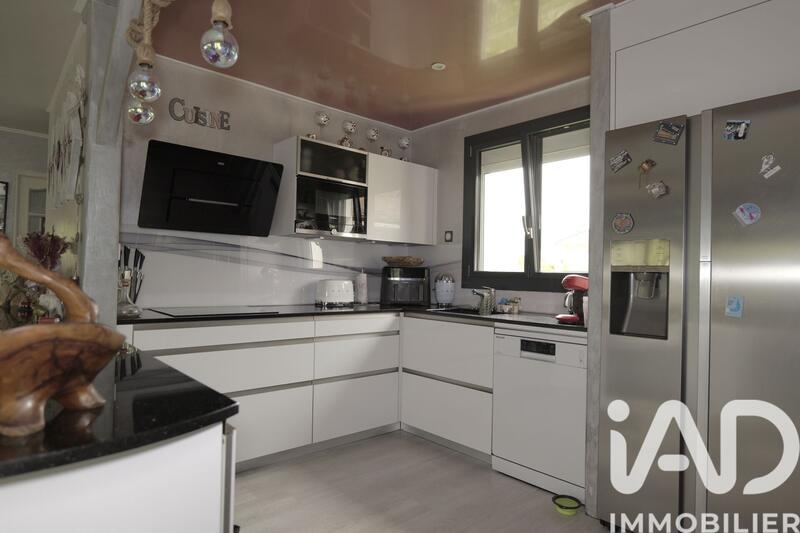 Maison - 73 m² - 5 pièces