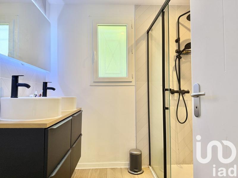 Maison - 104 m² - 5 pièces