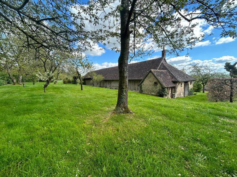 Propriété - 202 m² - 7 pièces