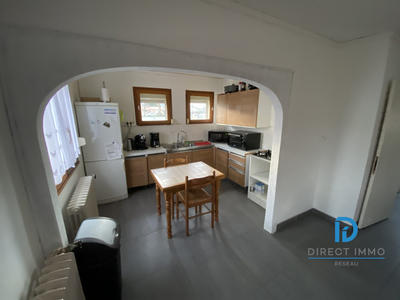 Maison - 90 m² - 5 pièces