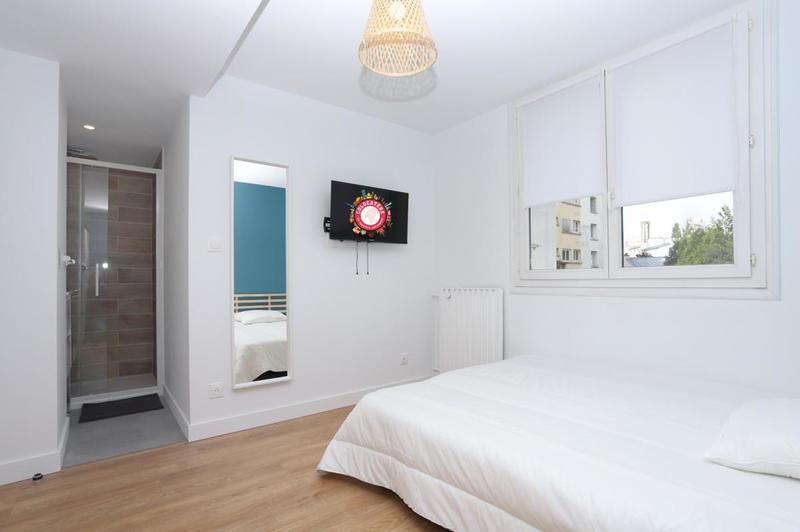 Appartement - 65 m² - 5 pièces