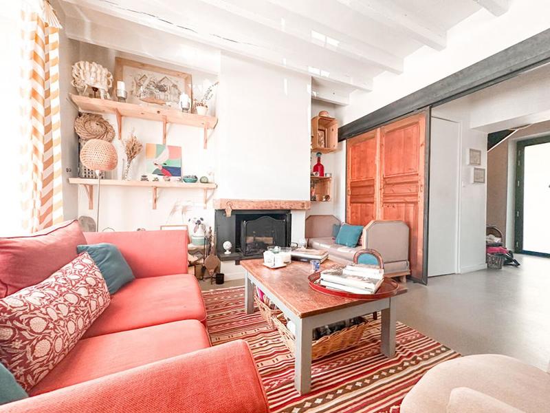 Maison - 95 m² - 5 pièces