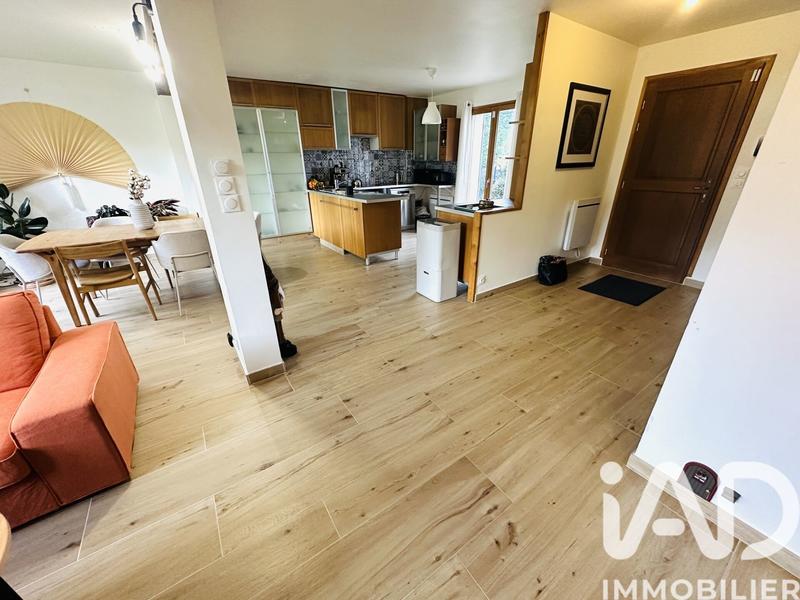 Maison - 155 m² - 8 pièces