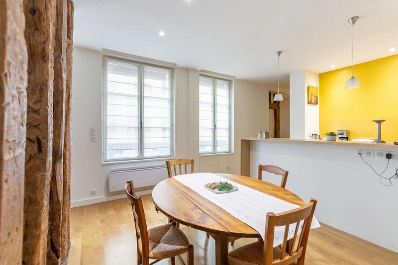 Duplex - 101 m² - 4 pièces