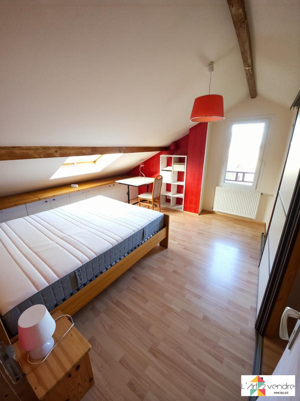 Maison - 135 m² - 7 pièces