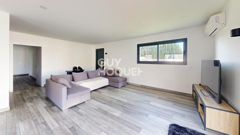 Maison - 103 m² - 4 pièces