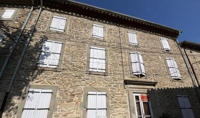 Maison - 190 m² - 8 pièces