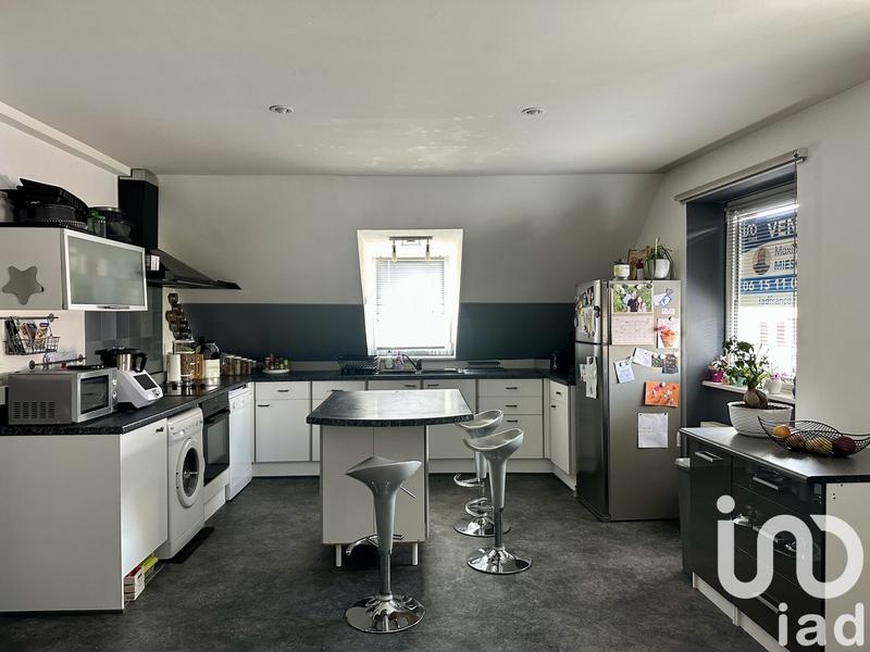 Appartement - 100 m² - 4 pièces