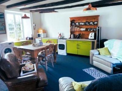 Maison - 213 m² - 8 pièces