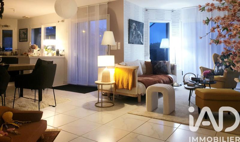 Maison - 110 m² - 6 pièces