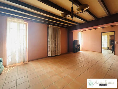 Maison ancienne - 182 m² - 7 pièces