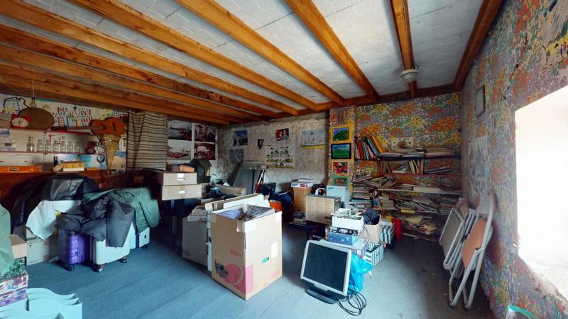 Maison - 240 m² - 5 pièces