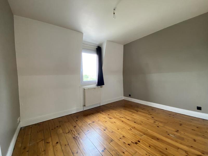 Appartement ancien - 59 m² - 3 pièces