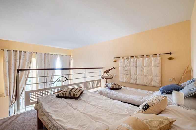 Appartement - 87 m² - 5 pièces