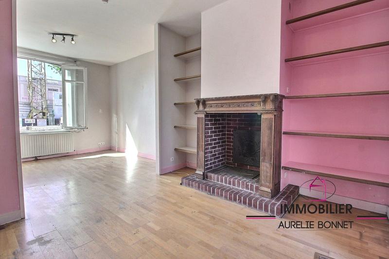 Maison - 180 m² - 7 pièces