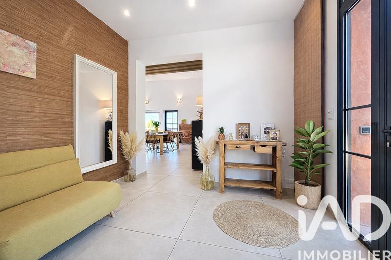 Maison - 185 m² - 7 pièces