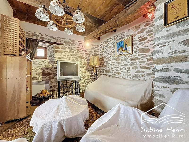 Maison ancienne - 105 m² - 4 pièces