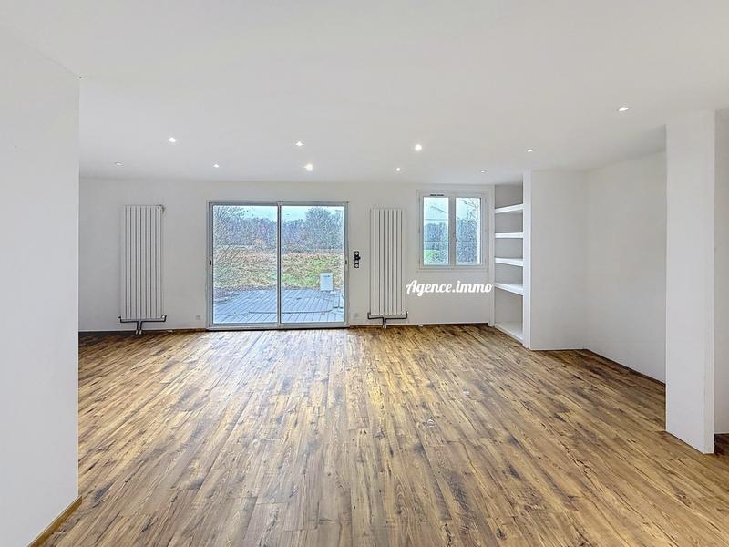 Maison - 98 m² - 4 pièces