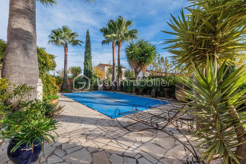 Maison - 163 m² - 5 pièces