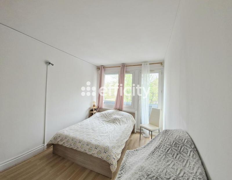 Appartement - 70 m² - 4 pièces