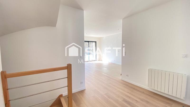 Appartement - 93 m² - 4 pièces