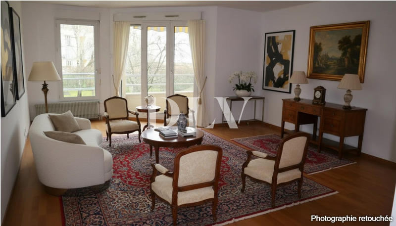 Appartement - 89 m² - 5 pièces