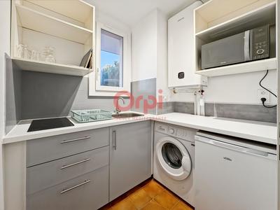 Studio - 24 m² - 2 pièces