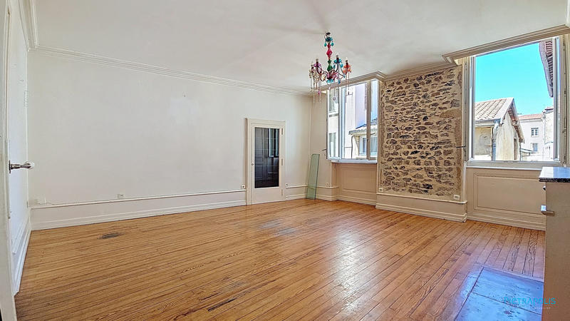 Appartement - 125 m² - 5 pièces