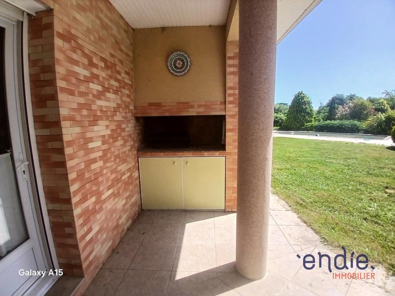 Maison - 163 m² - 7 pièces