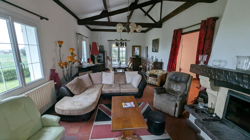 Maison - 120 m² - 5 pièces