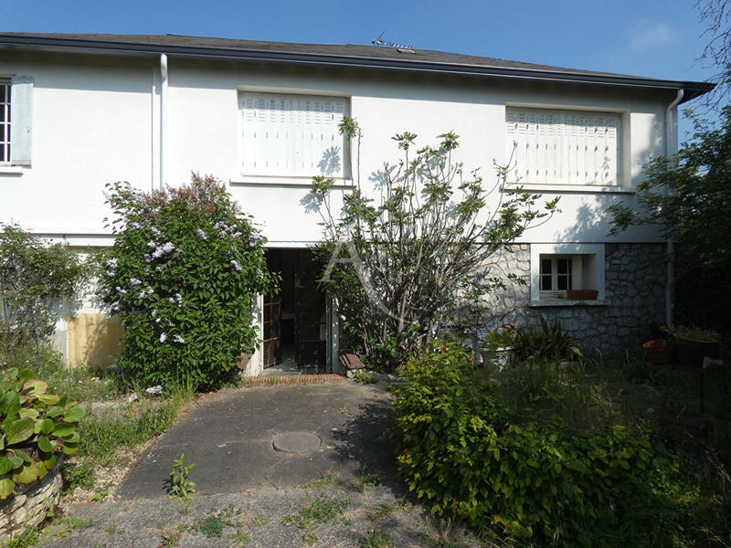 Maison - 111 m² - 5 pièces