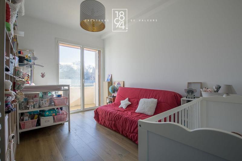 Appartement - 118 m² - 4 pièces