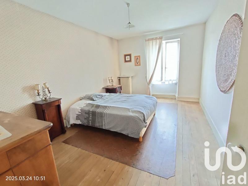 Maison de village - 410 m² - 11 pièces