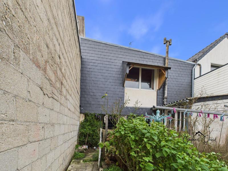 Maison - 148 m² - 8 pièces