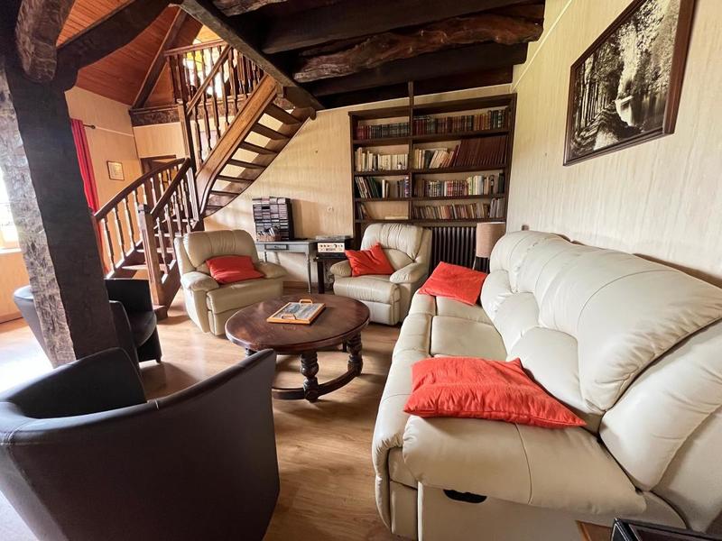 Maison - 190 m² - 6 pièces