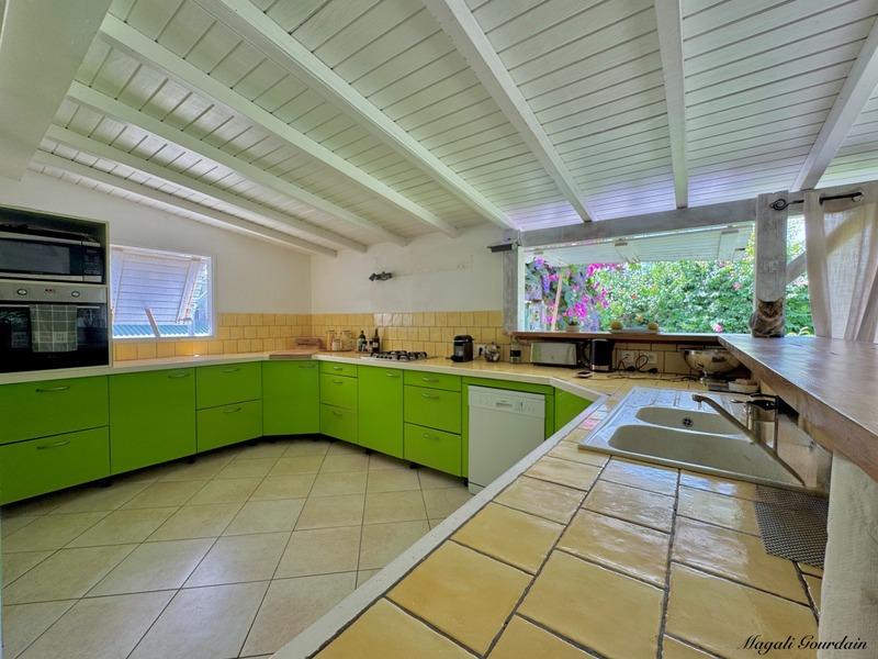 Fonds de commerce - 232 m²