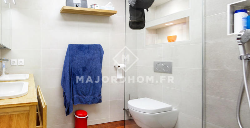Appartement - 93 m² - 4 pièces