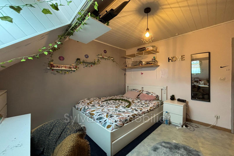 Maison - 87 m² - 6 pièces